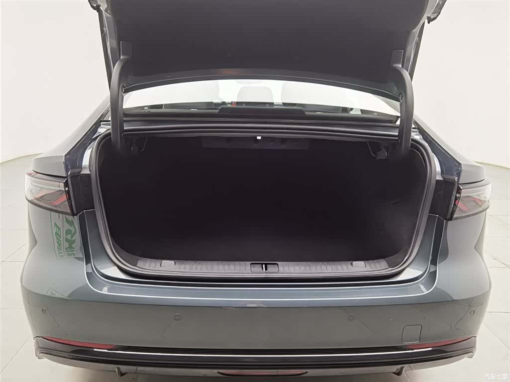 Chery A8L, 2024 16