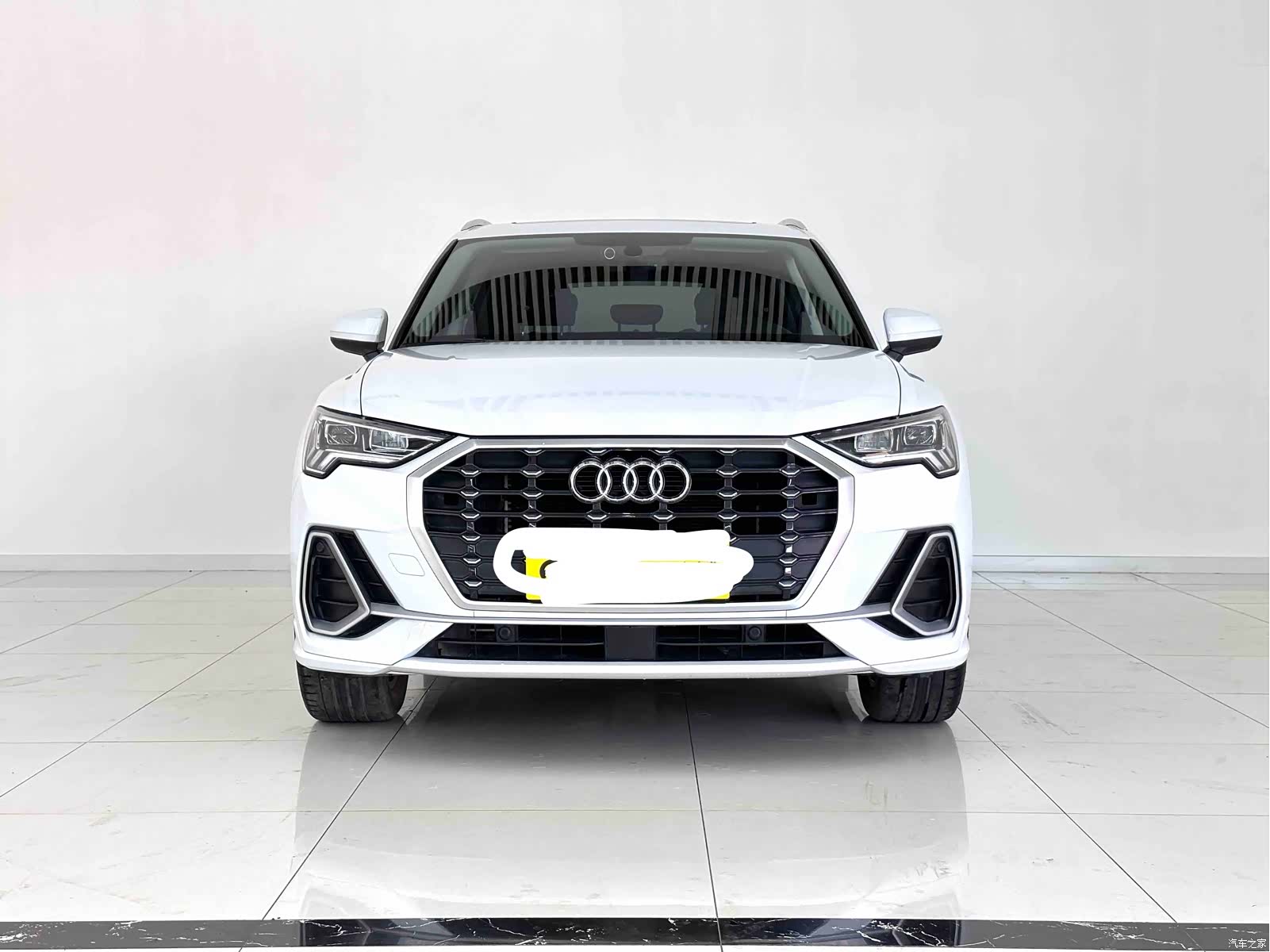 Audi Q3, 2022 4