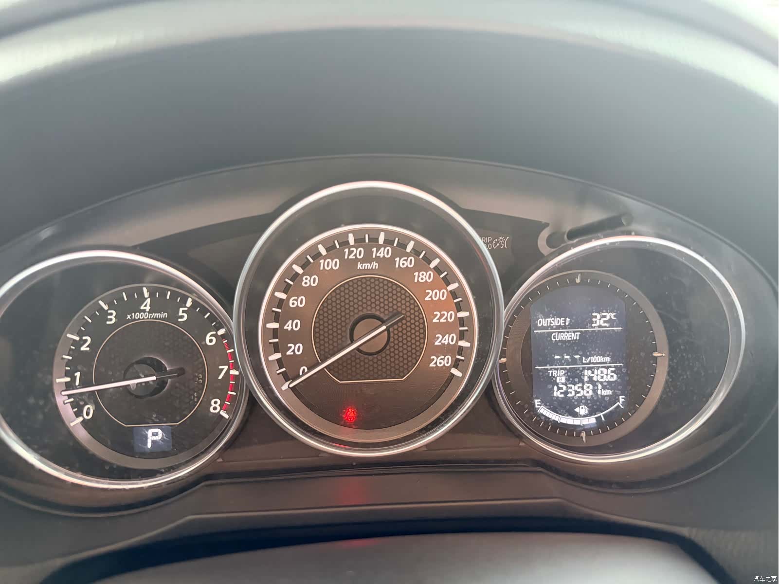 Mazda Atenza, 2016 12