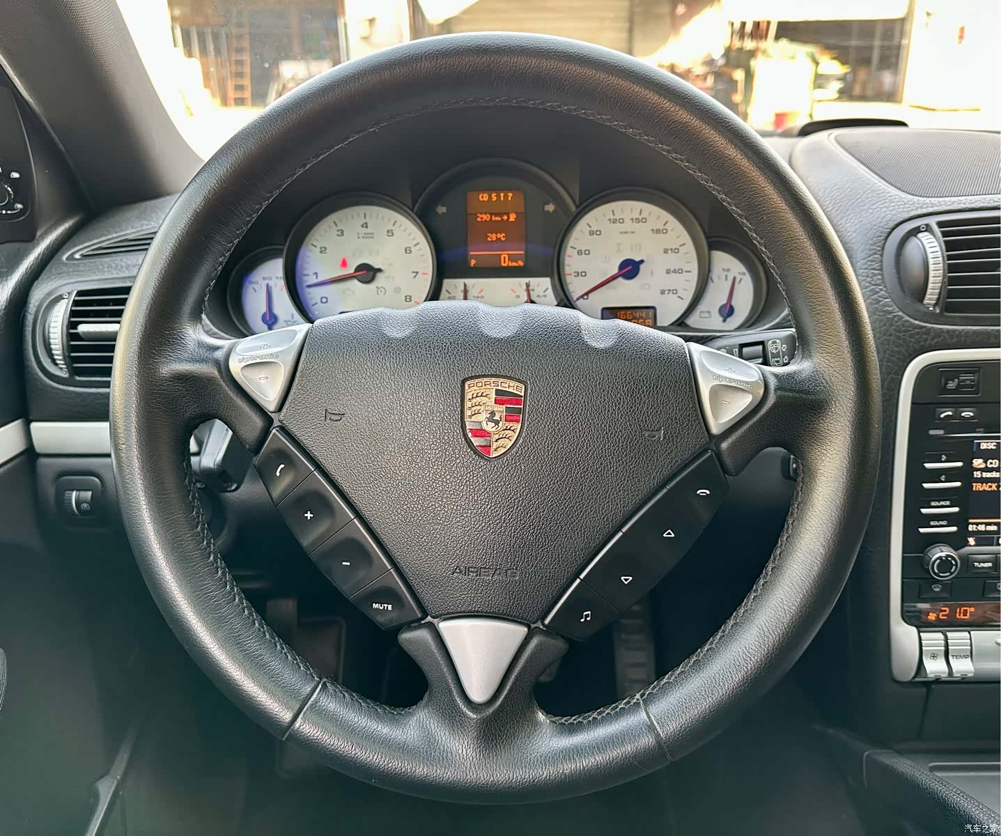 Porsche Cayenne, 2010 13