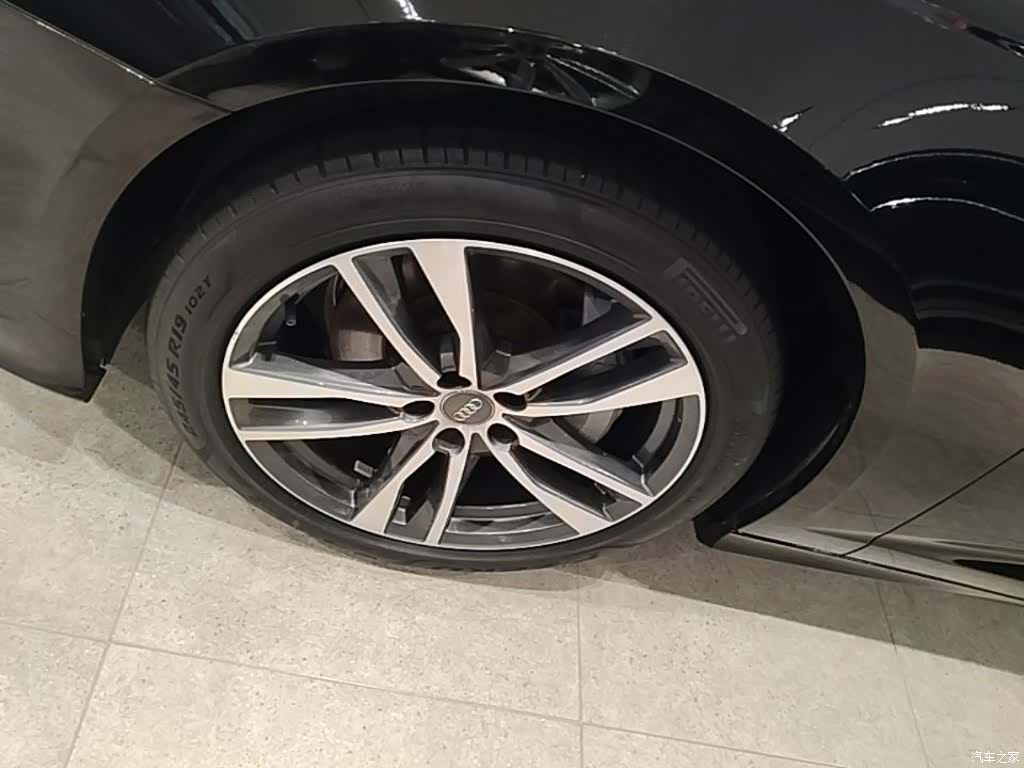 Audi A6L, 2021 23