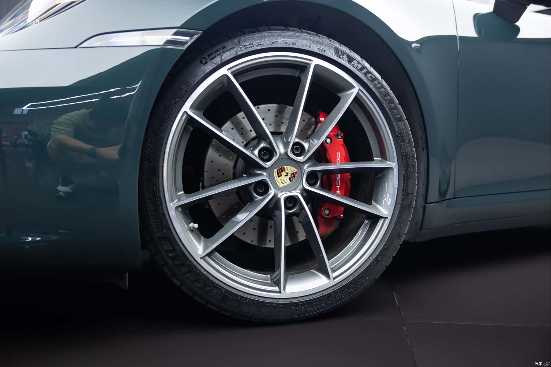 Porsche 911, 2024 12