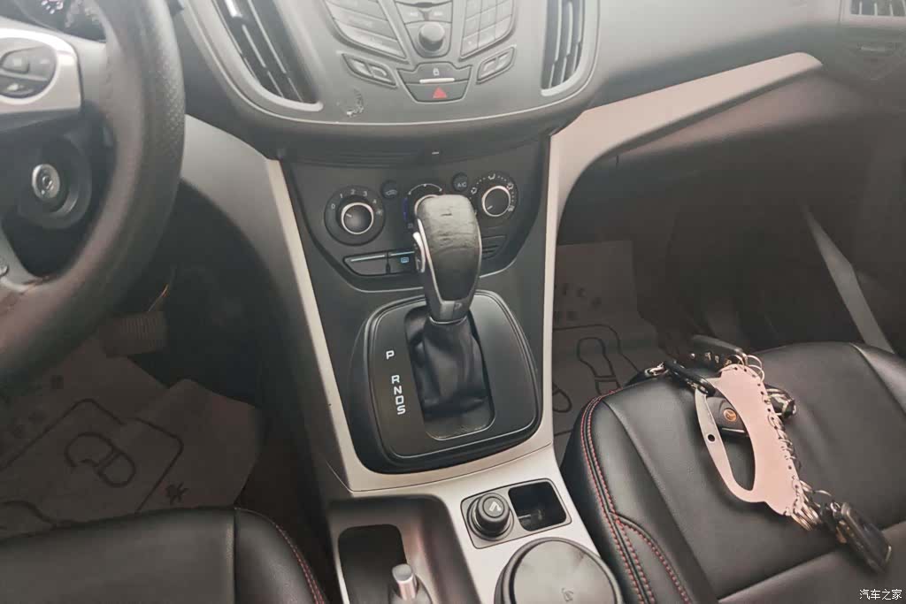 Ford Kuga, 2014 16