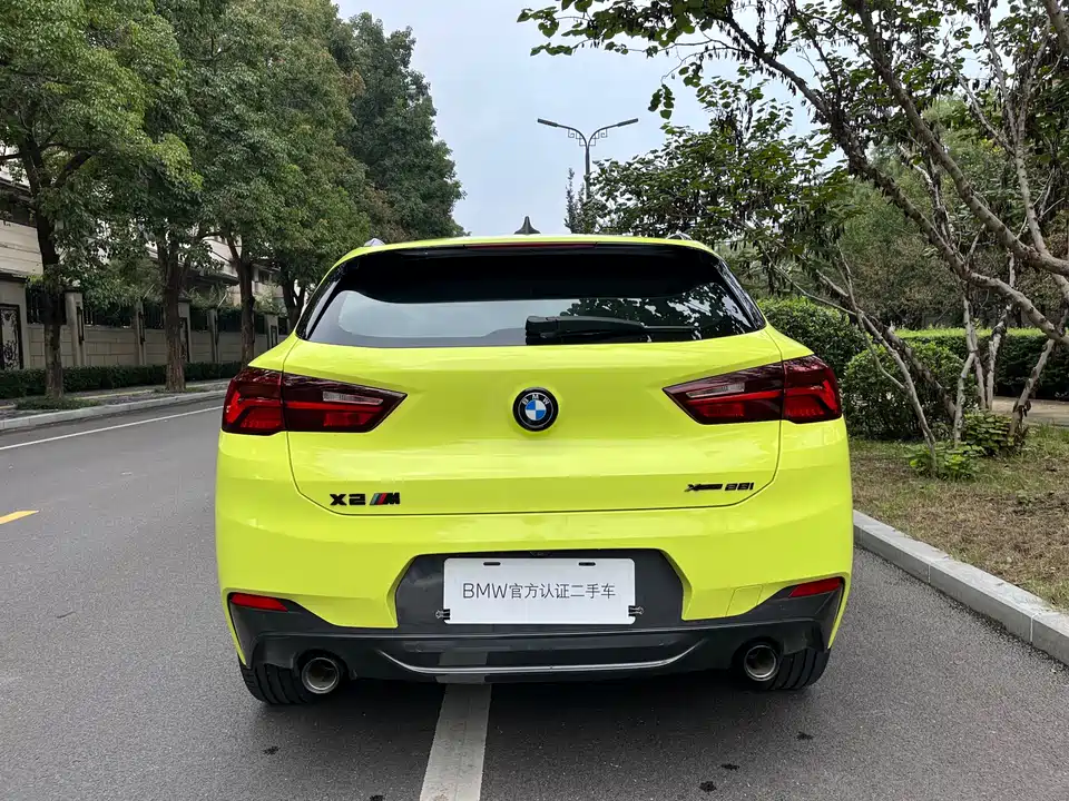 BMW X2