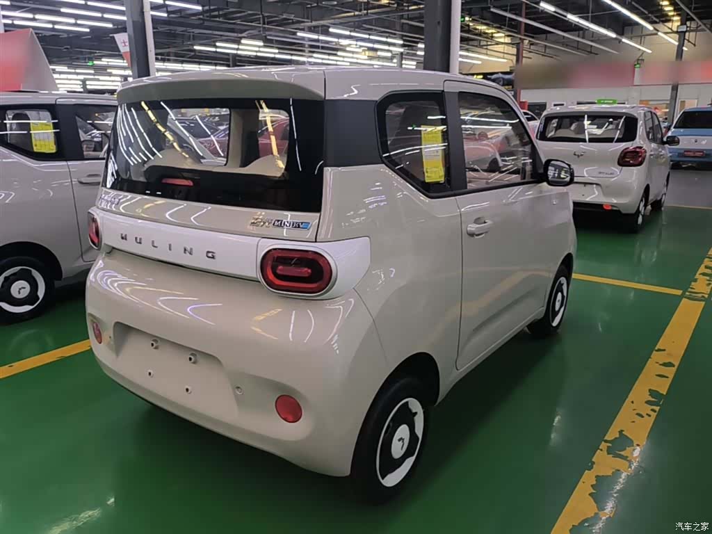 Wuling MINIEV, 2026 7