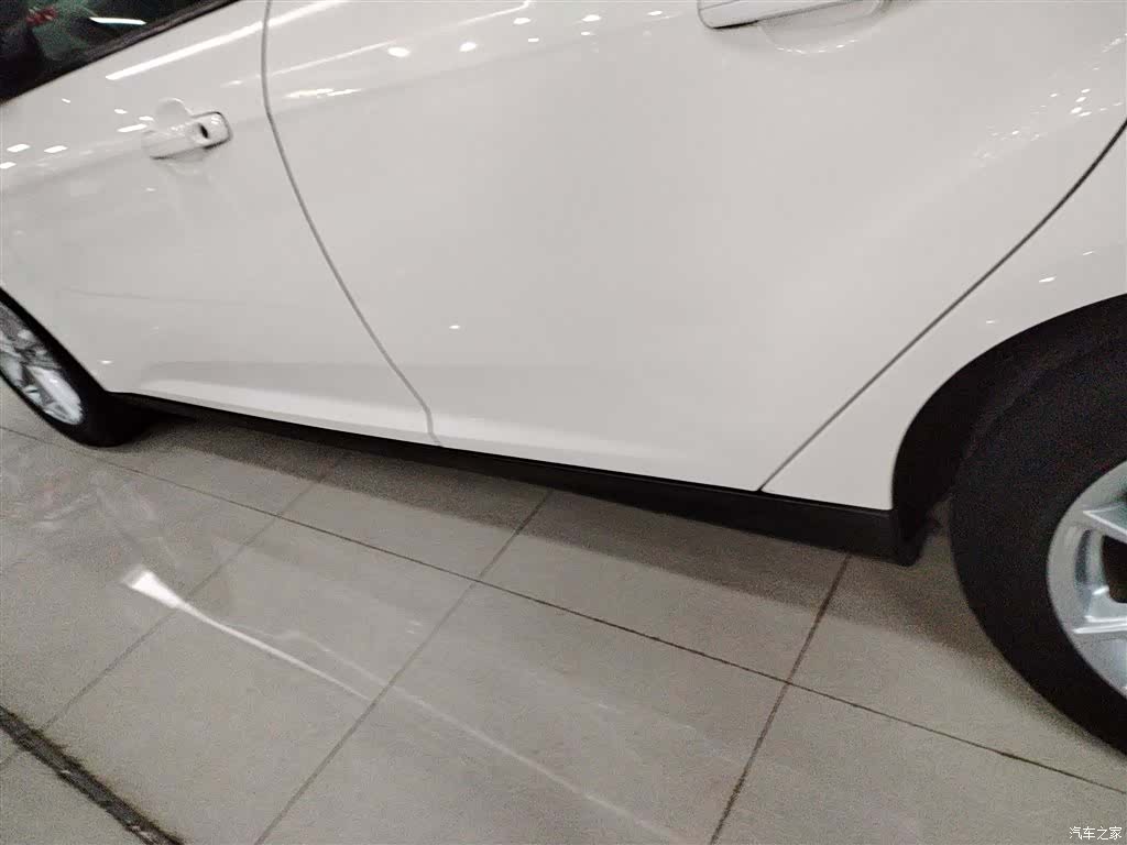 Ford Focus, 2018 21