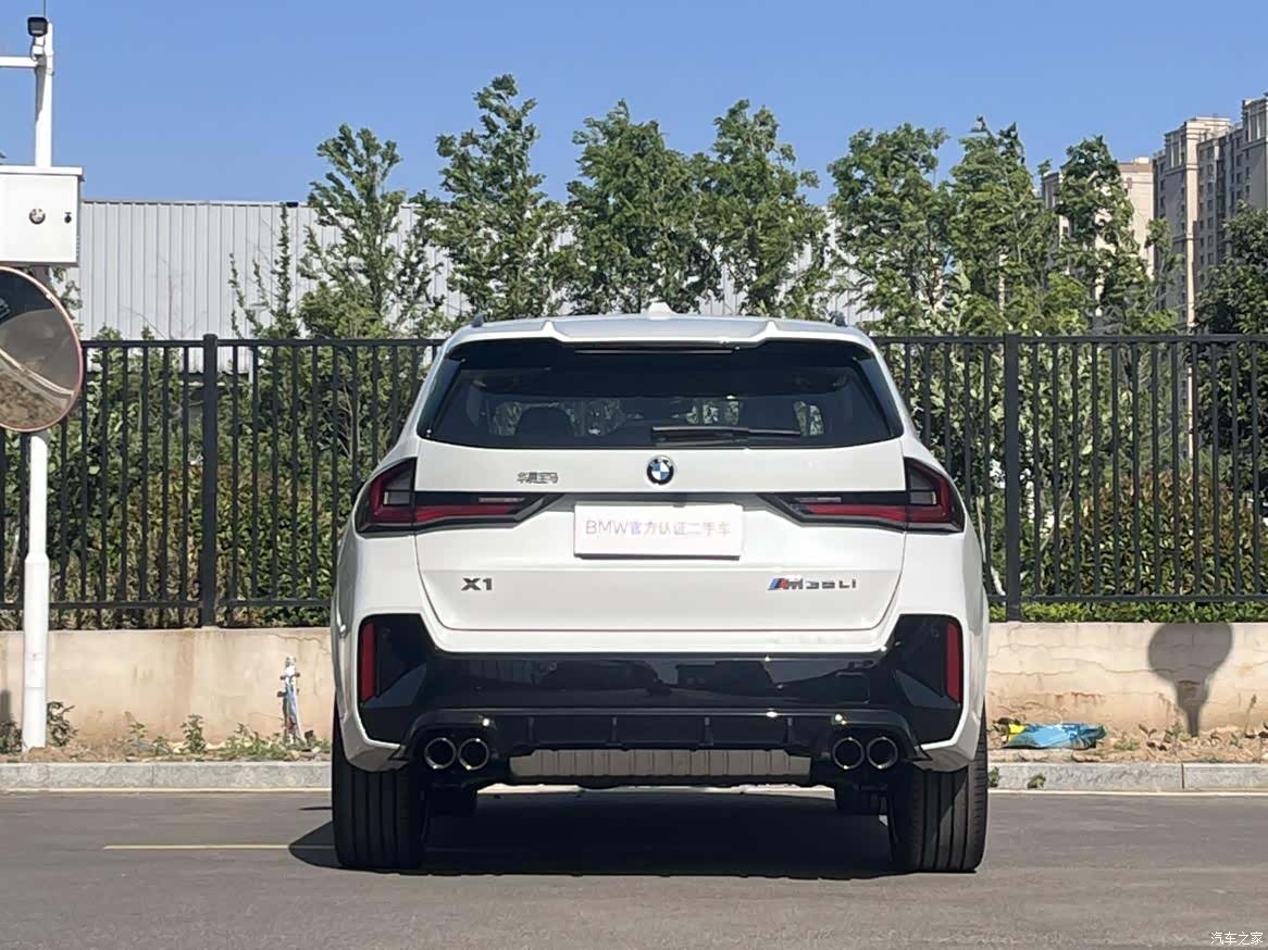 BMW X1, 2025 все фото