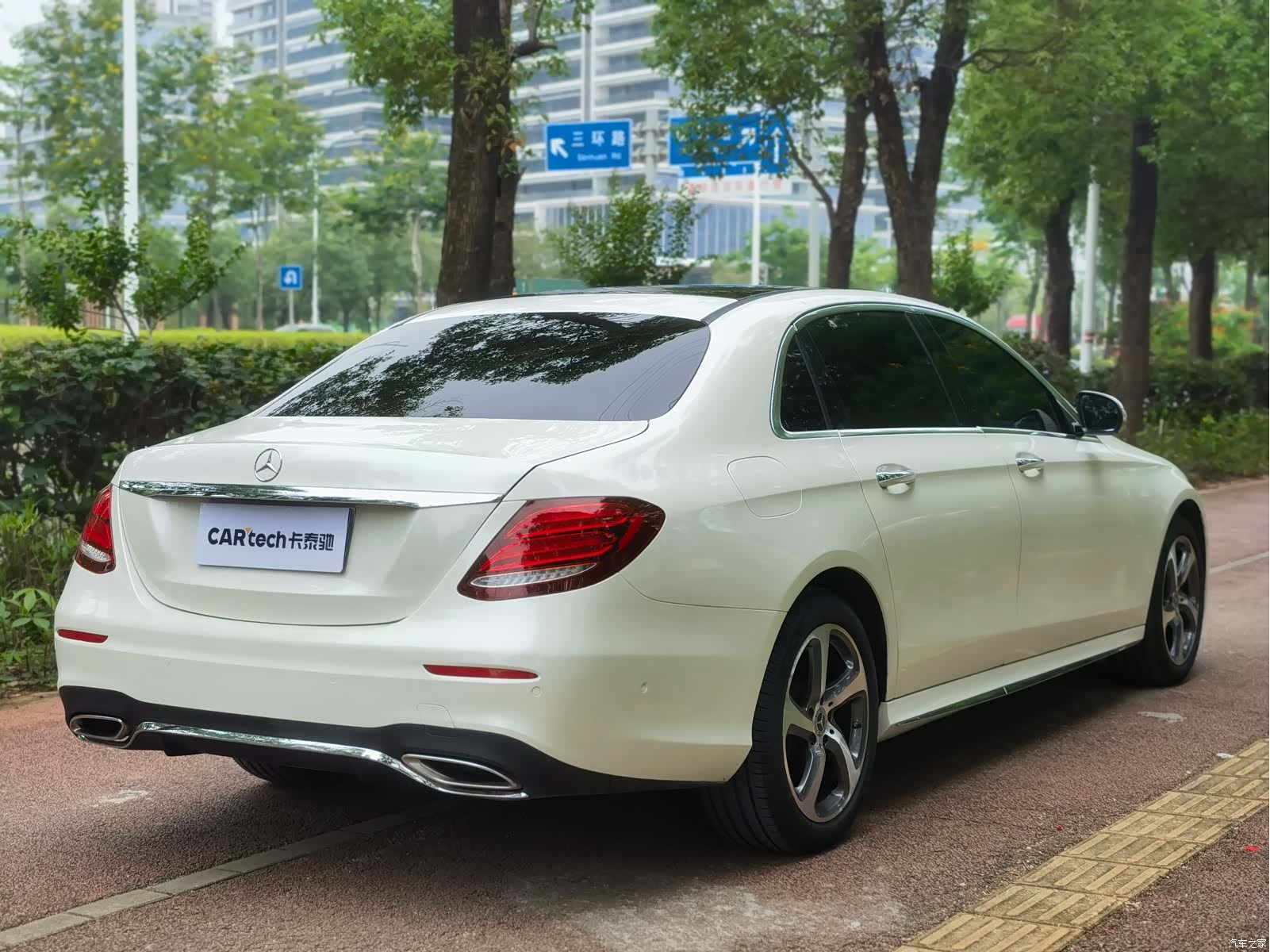 Mercedes-Benz E-Class, 2019 8