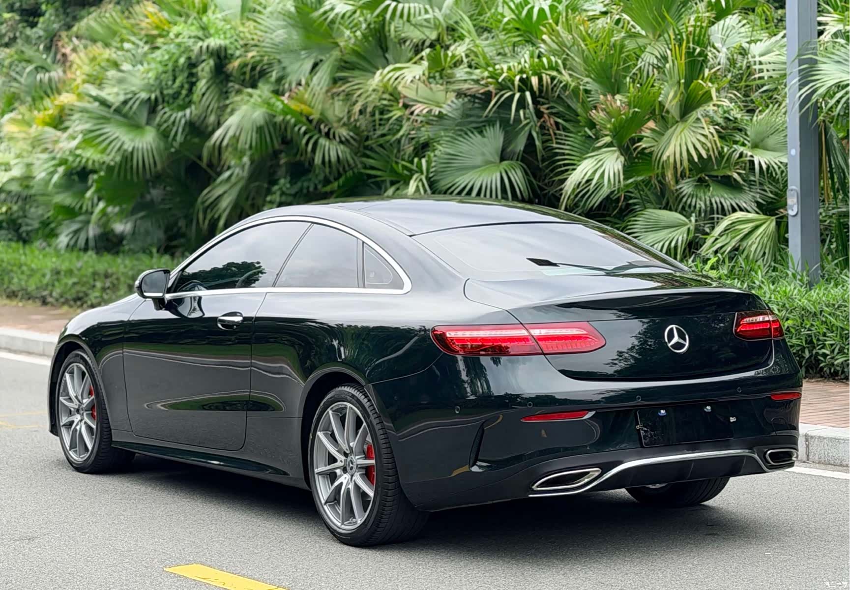 Mercedes-Benz E-Class, 2022 14