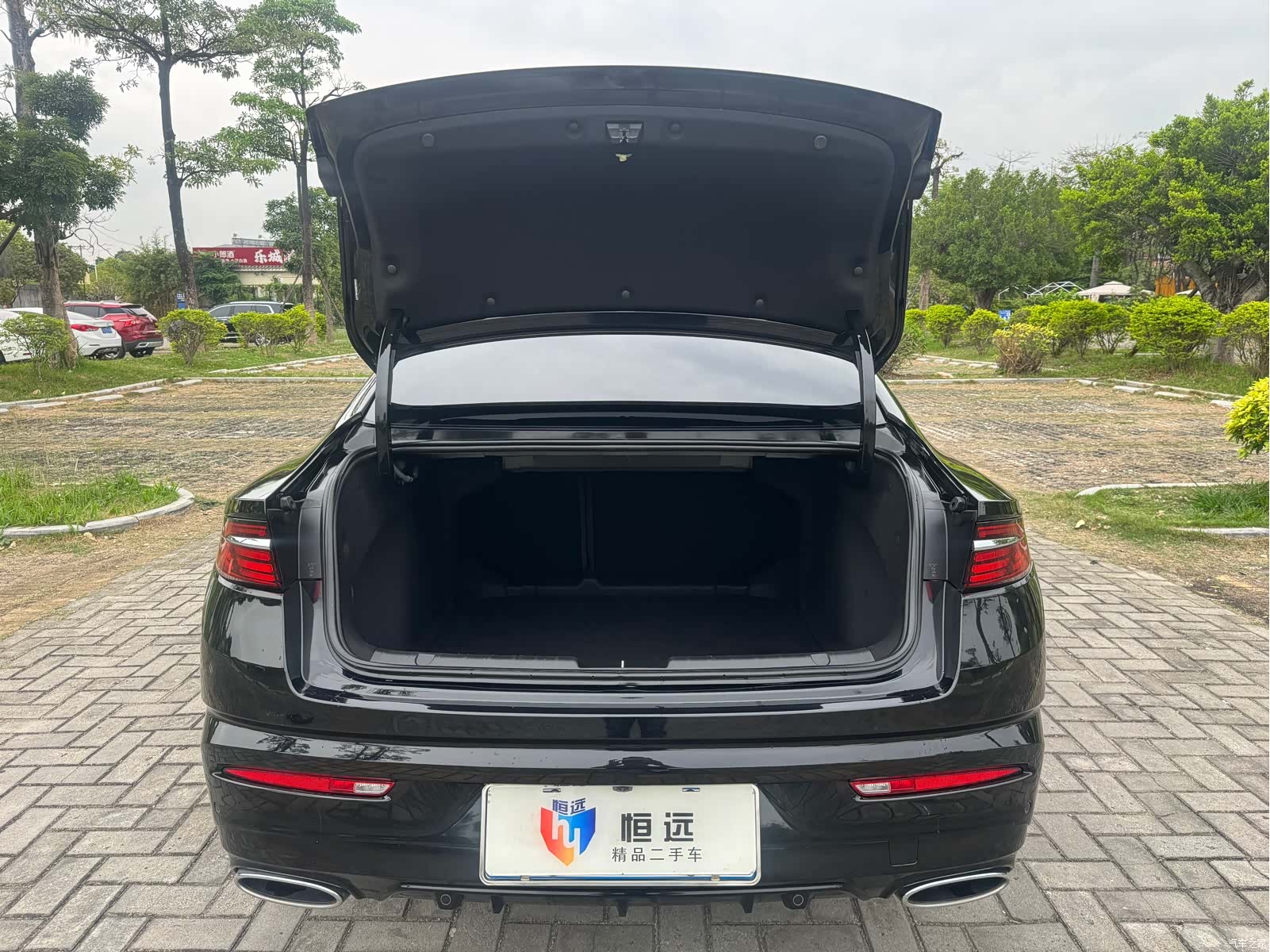 Geely Preface, 2022 17
