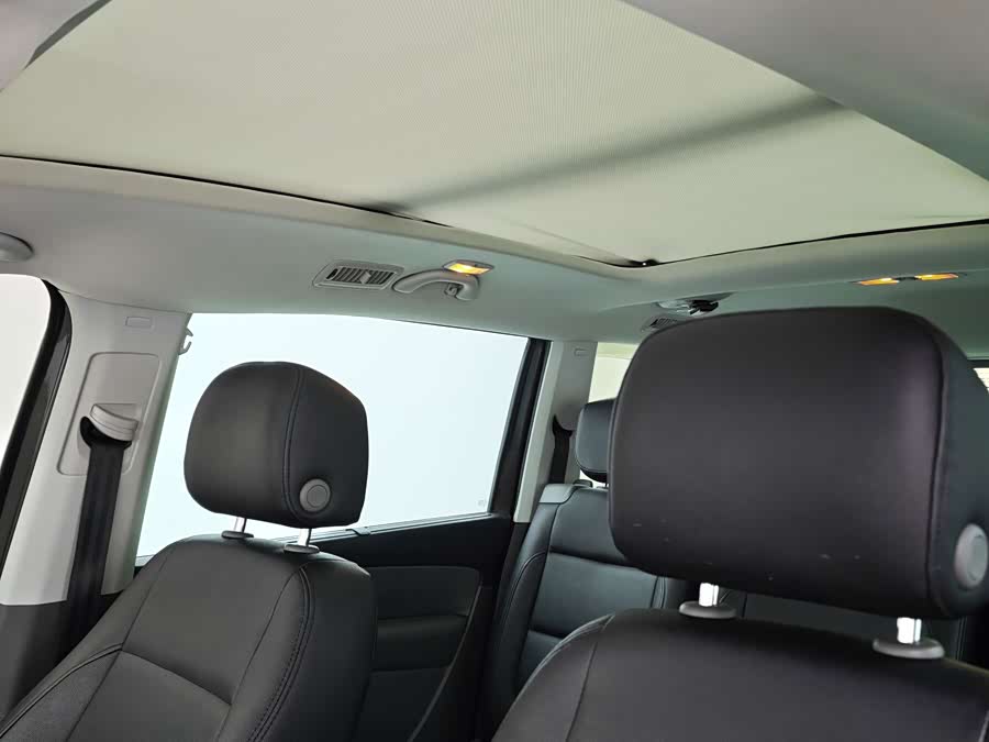 Volkswagen Sharan 2015, фото 12