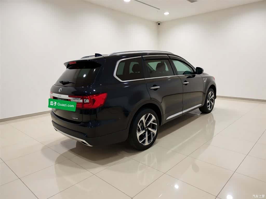 Hongqi HS7, 2023 6