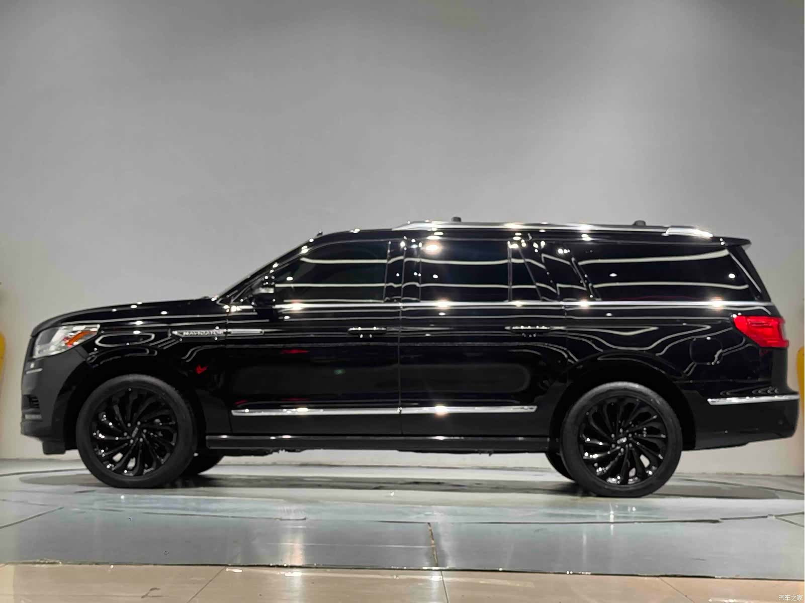 Lincoln Navigator, 2021 18