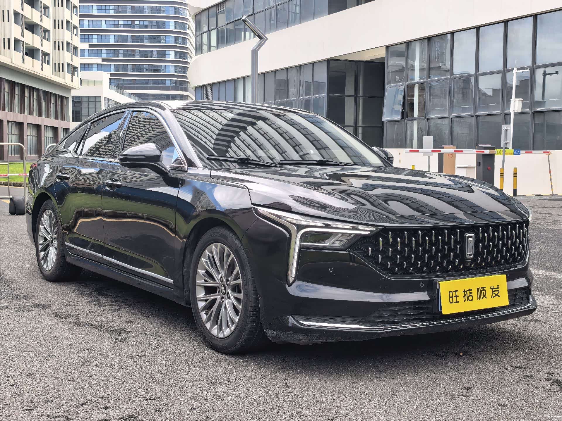 Bestune B70, 2021 3