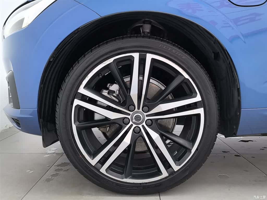 Volvo XC60, 2019 17