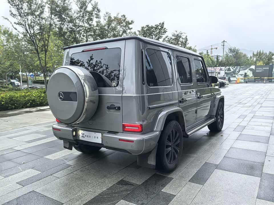 Mercedes-Benz G-class