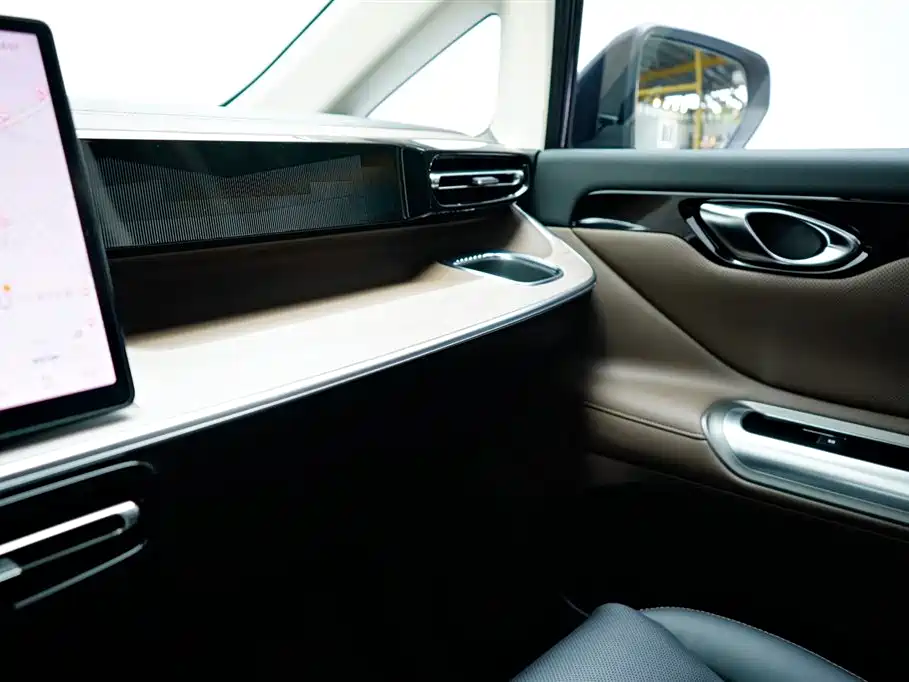 Trumpchi Trumpchi E8