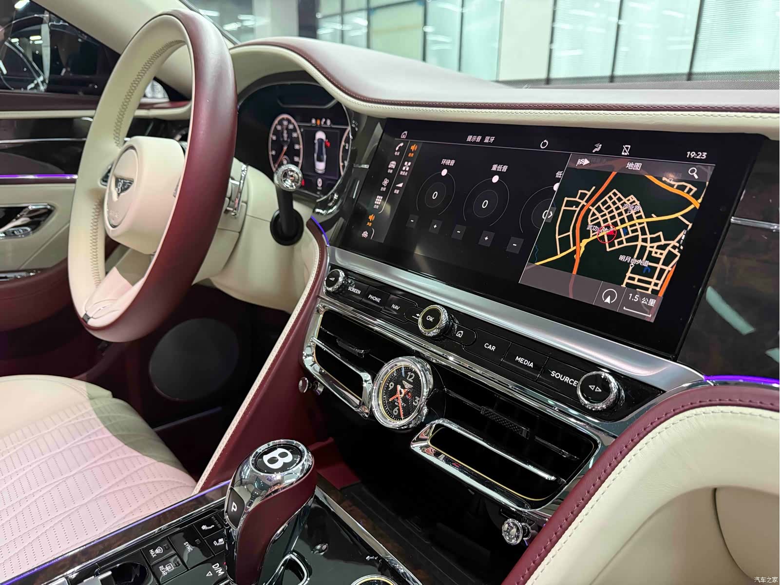 Bentley Flying Spur, 2022 18