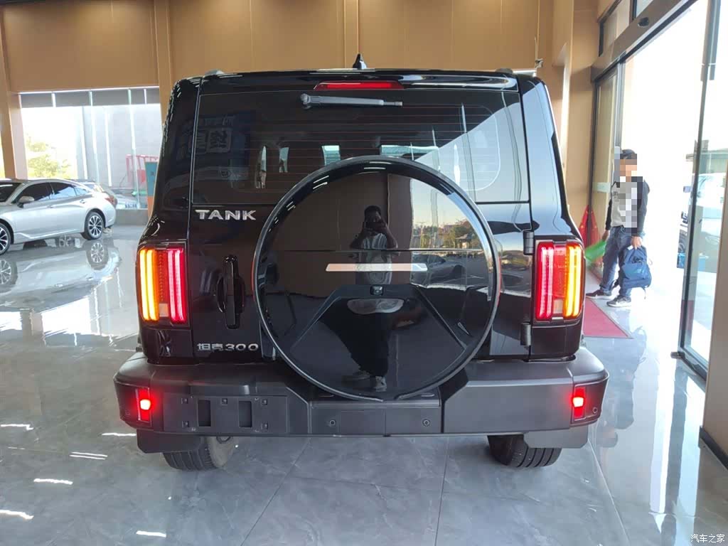 Tank 300, 2022 6