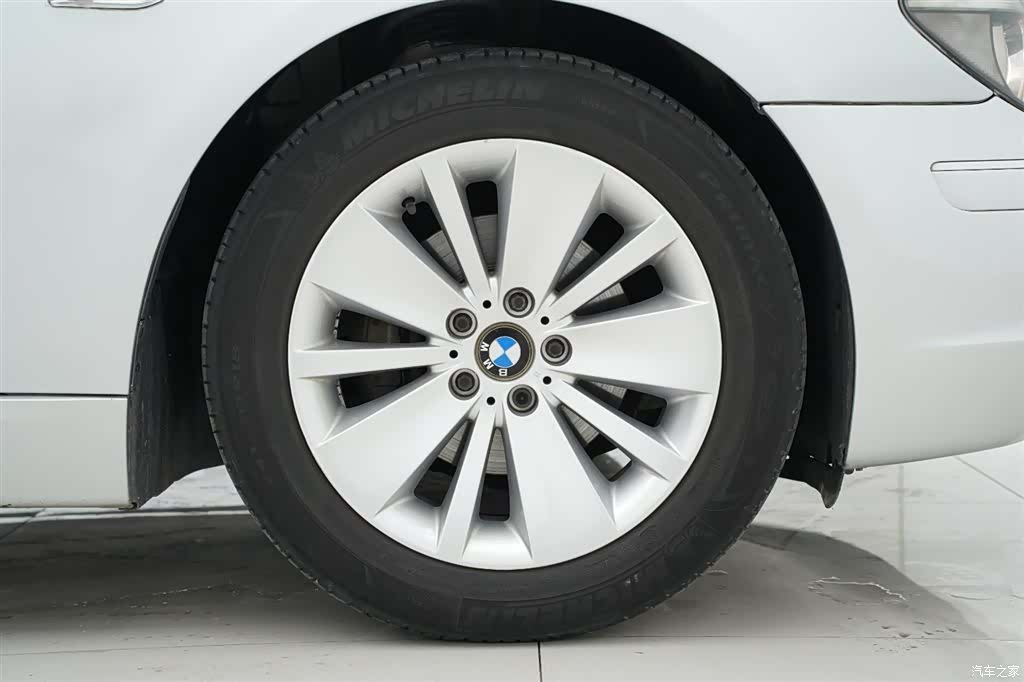 BMW 7 Series, 2008 31