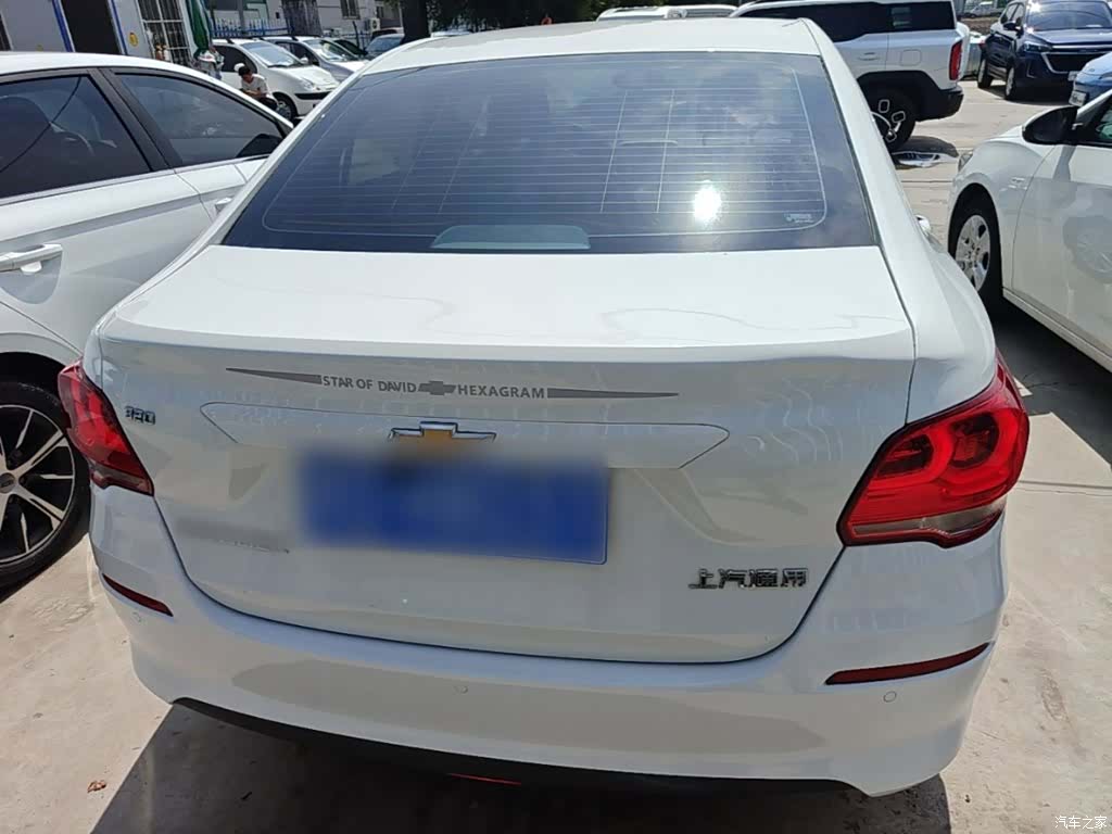 Chevrolet 320, 2018 6