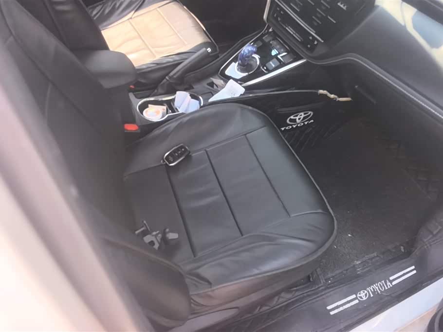 Toyota Corolla dual engine E+ Toyota Corolla dual engine E+