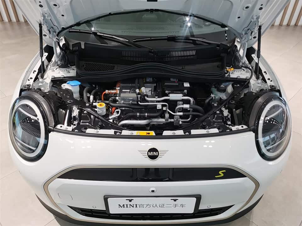 MINI Electric COOPER