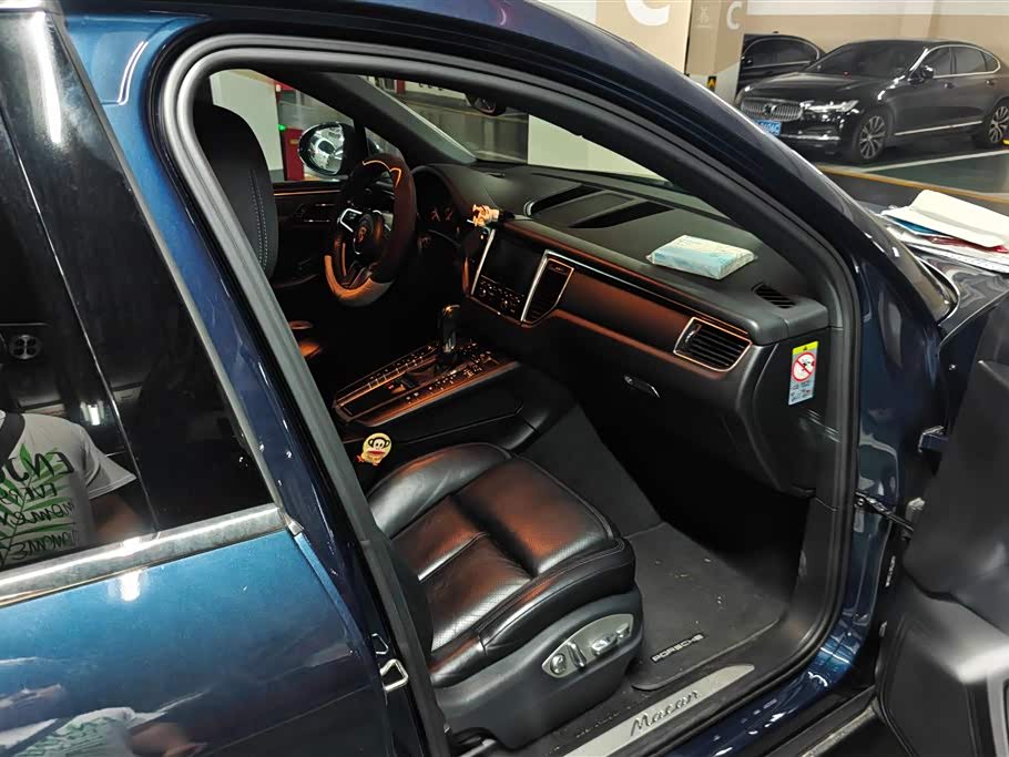 Porsche Macan Porsche Macan