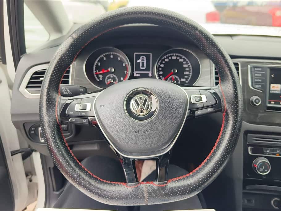 Volkswagen Golf*Jiayu Volkswagen Golf*Jiayu