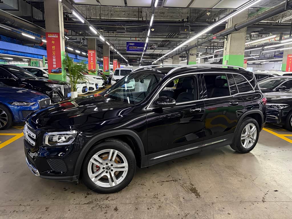 Mercedes-Benz GLB 2023 GLB 220