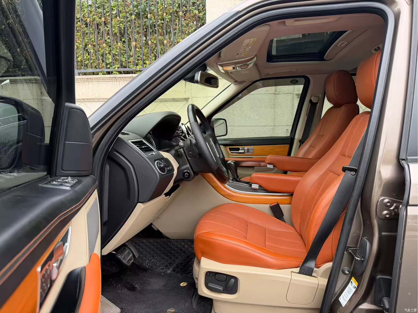 Land Rover Range Rover, 2011 6