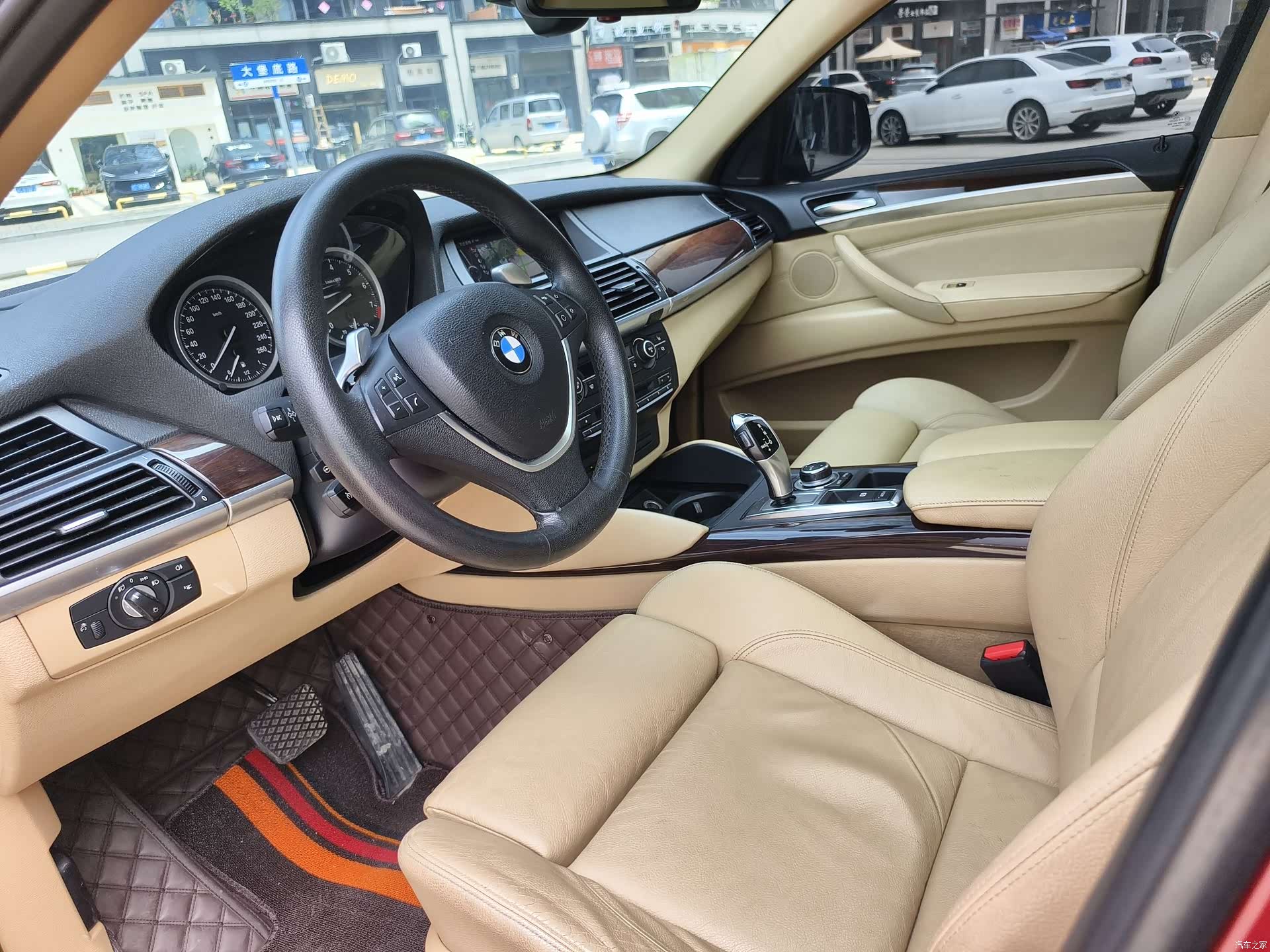 BMW X6, 2010 8