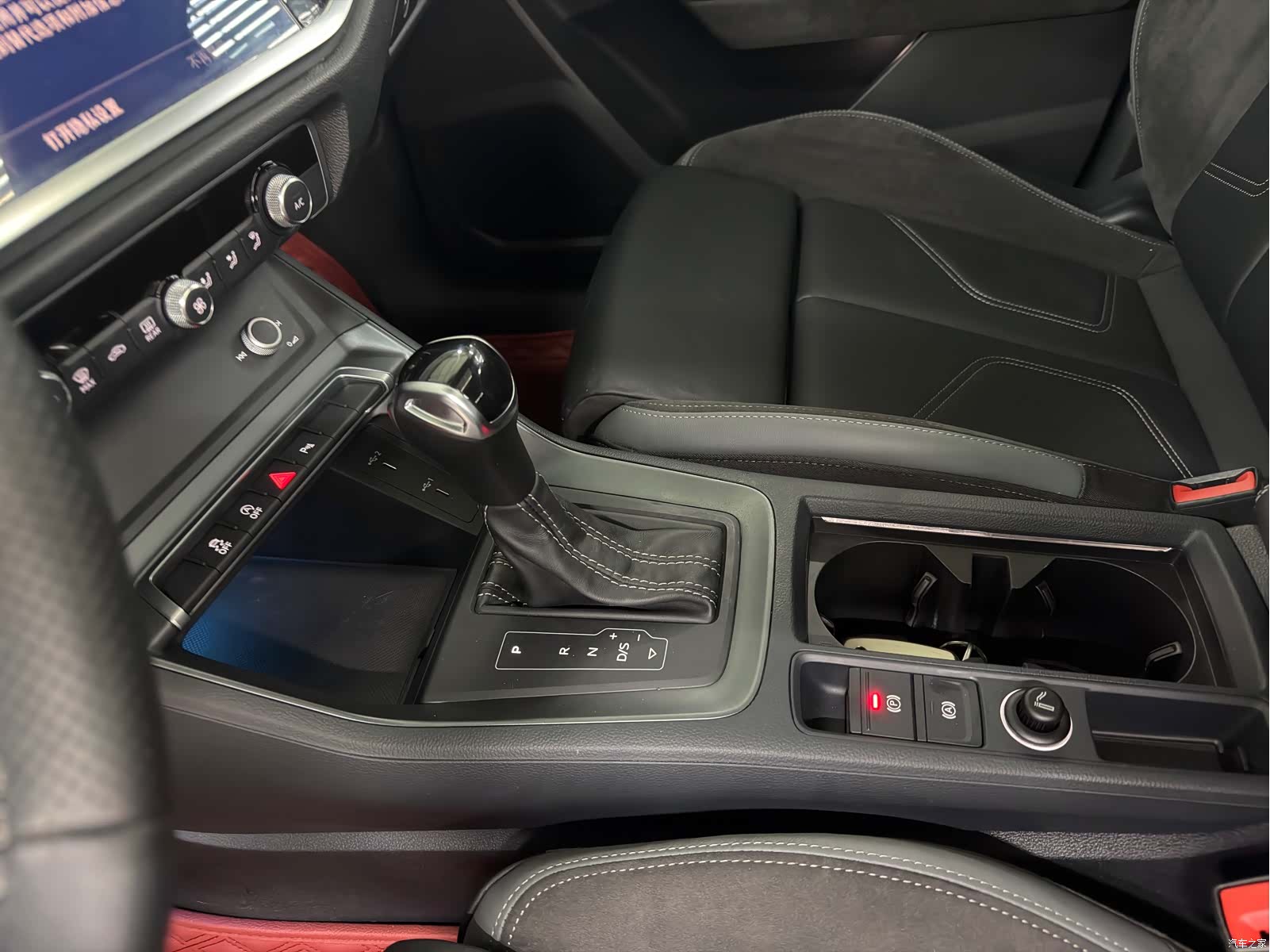 Audi Q3, 2022 7