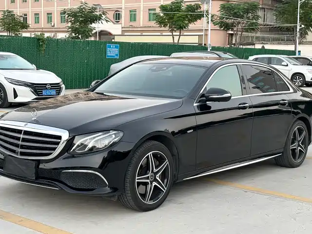 Mercedes-Benz E-Class 2020 — купить из Китая под заказ