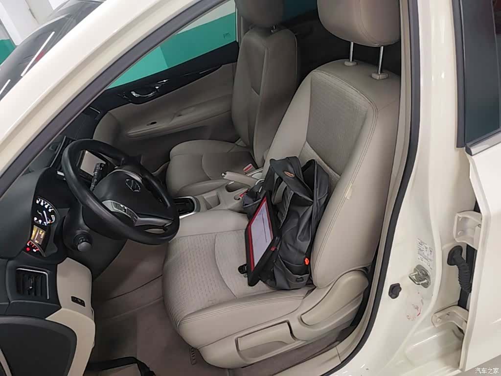 Nissan Tiida, 2016 15