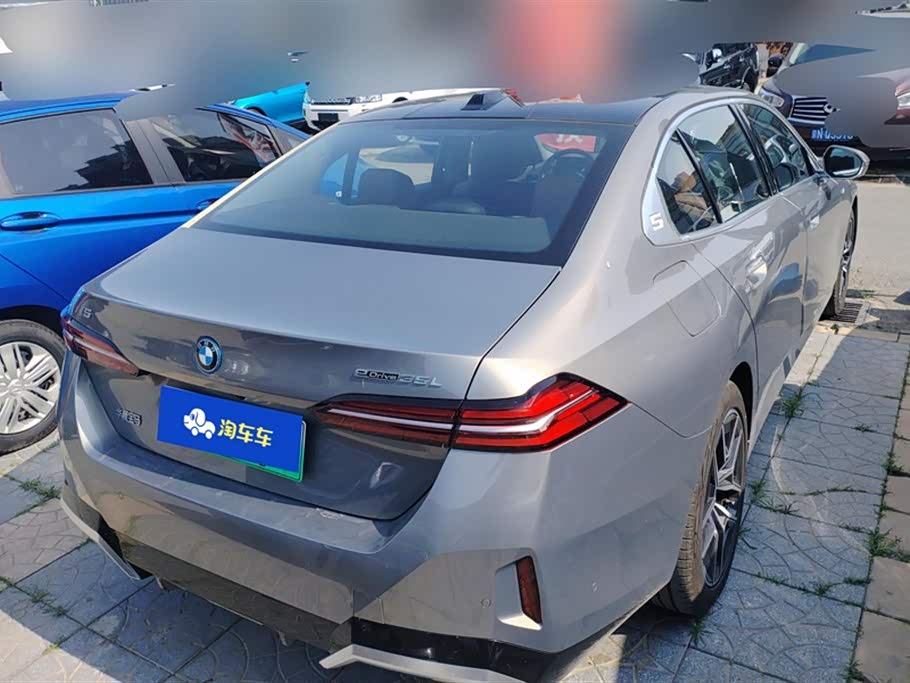 BMW i5 BMW i5