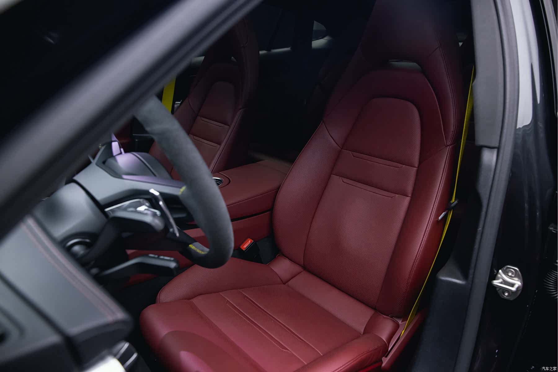 Porsche Panamera, 2022 25