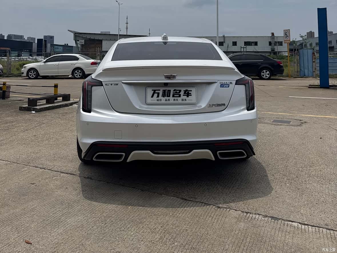 Cadillac CT5, 2025 13