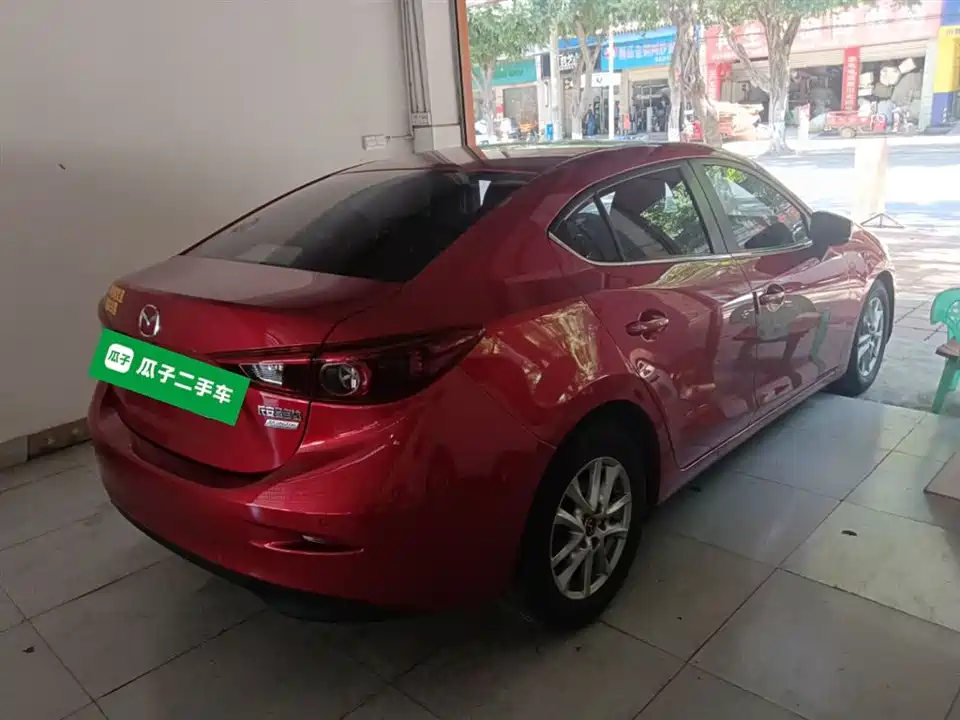 Mazda 3 Angkesaila