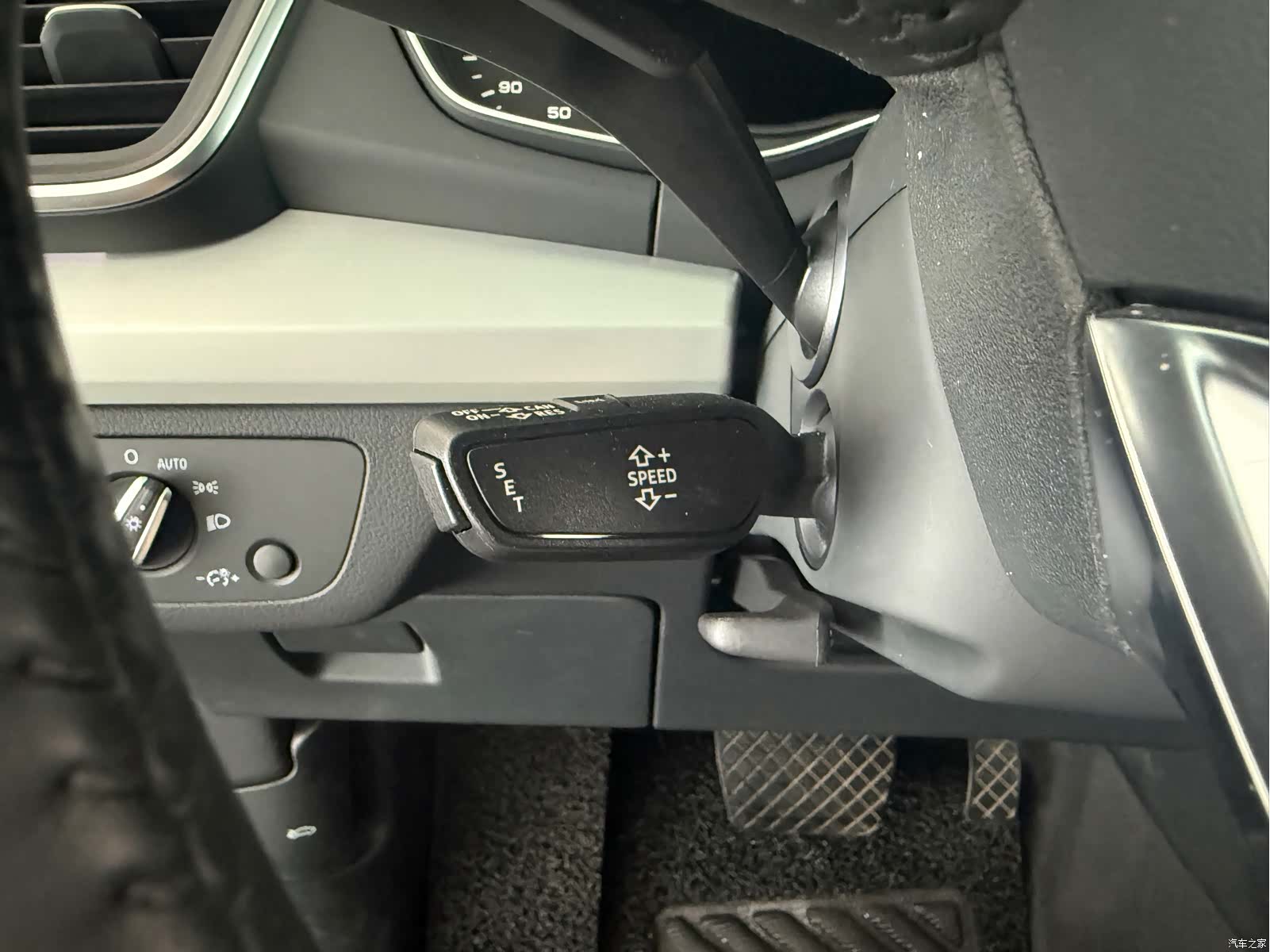 Audi Q5L, 2020 14