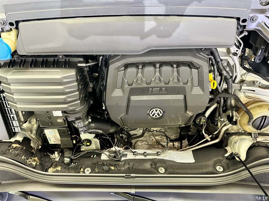 Volkswagen Teramont, 2017 12