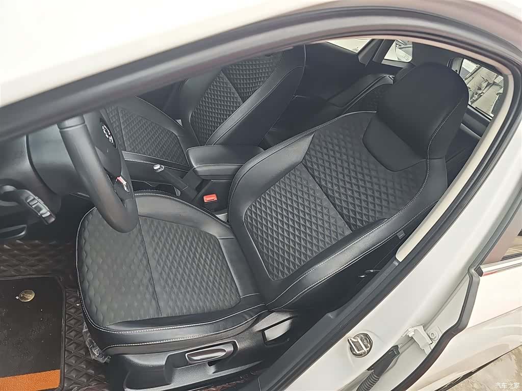 Skoda Kamiq, 2021 7