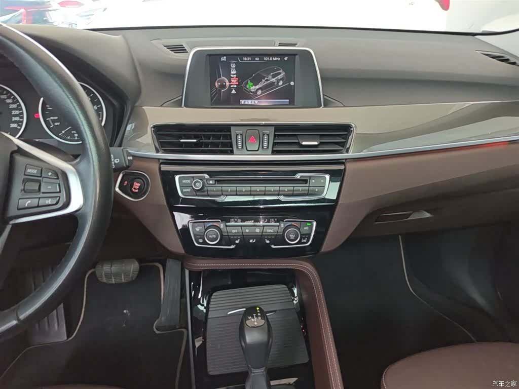 BMW X1, 2017 12