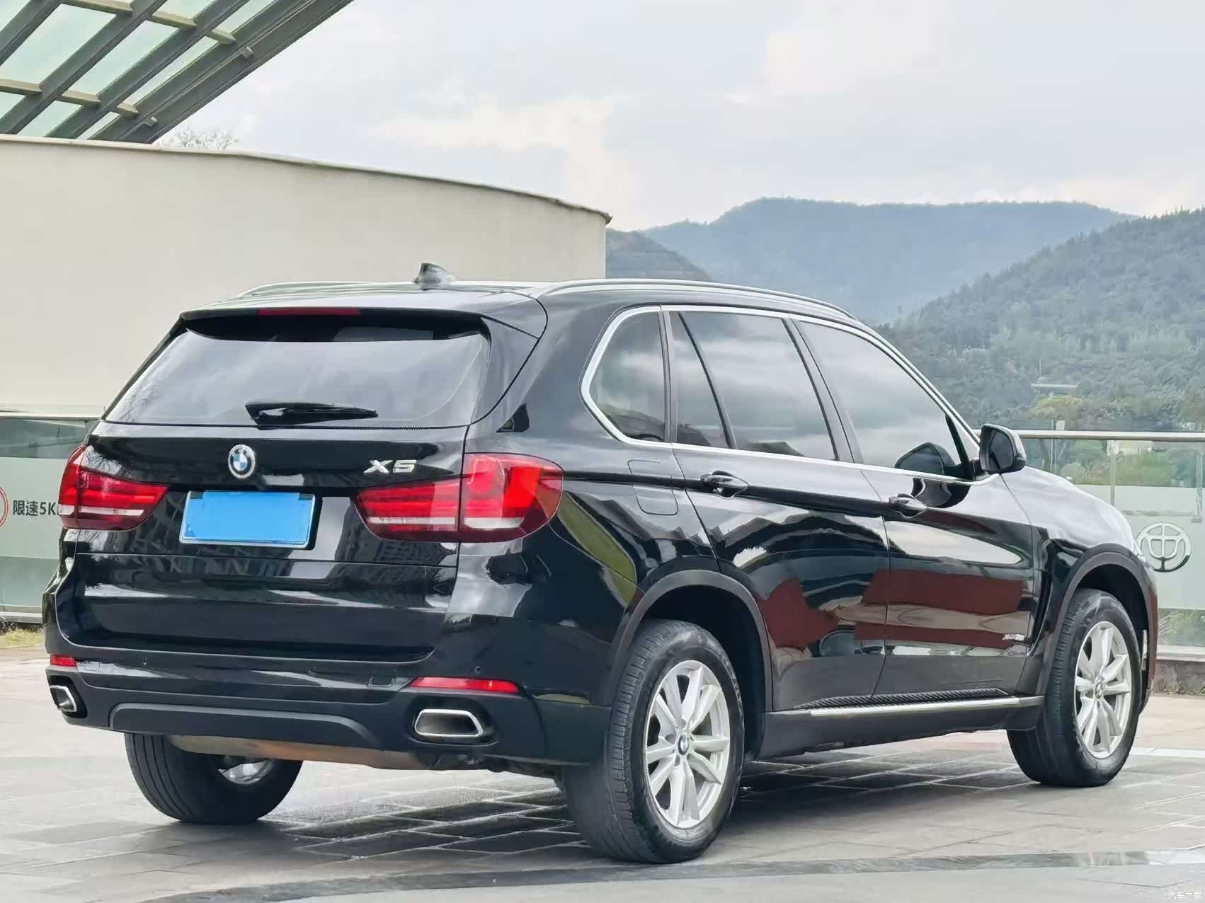 BMW X5, 2019 все фото
