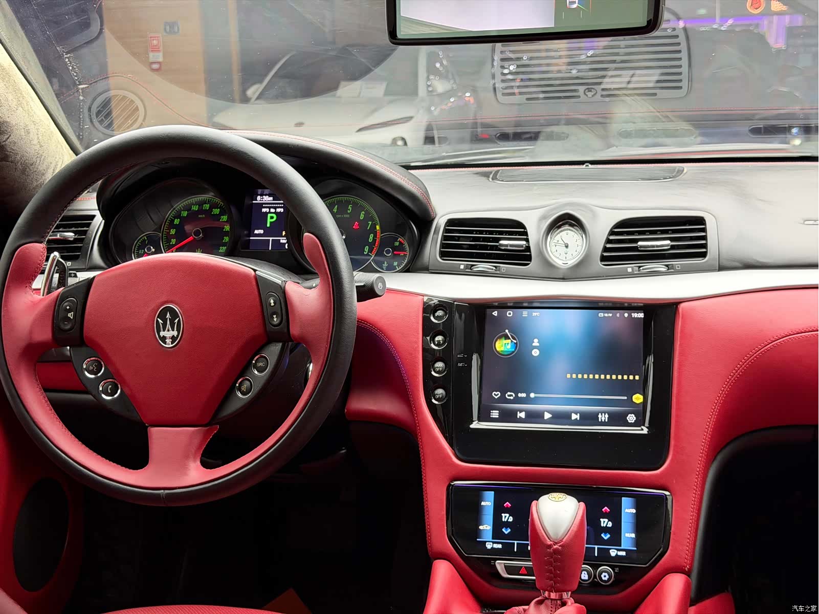 Maserati GranTurismo, 2010 14