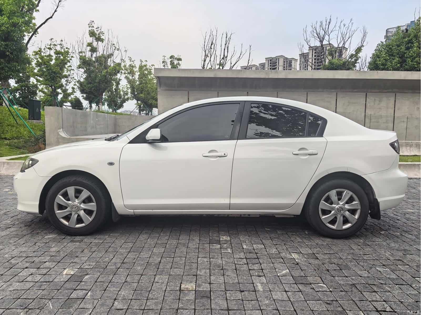 Mazda 3, 2013 7