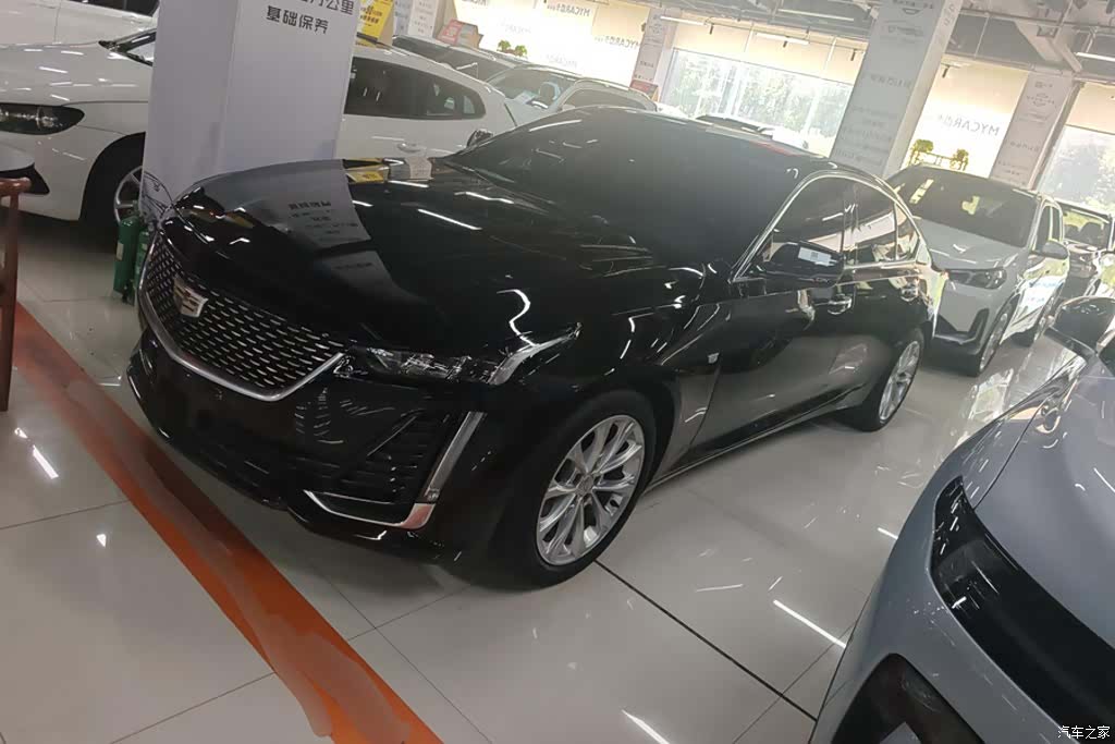 Cadillac CT5, 2022 1