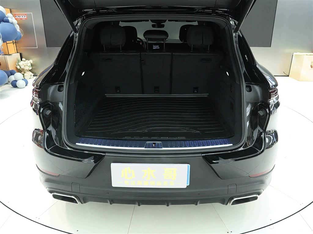 Porsche Cayenne, 2025 25