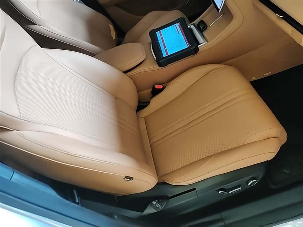 Geely Galaxy L7, 2025 25
