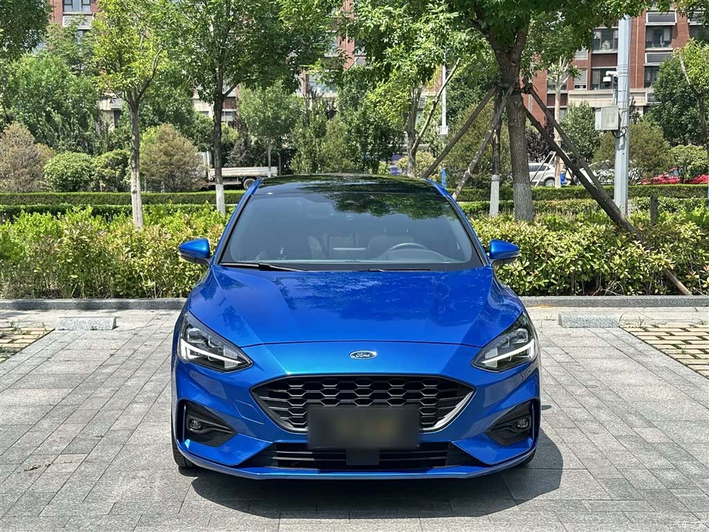 Ford Focus, 2021 23